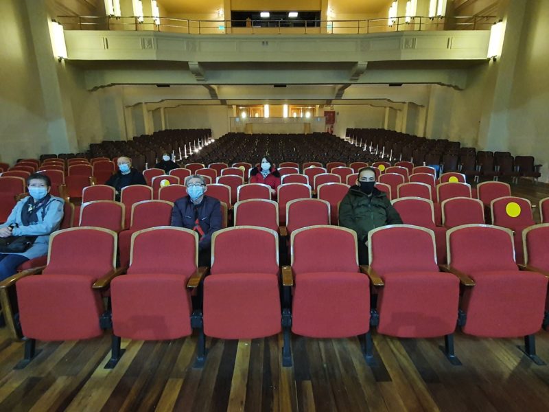 Visitas guiadas presenciales al Teatro Regional Cervantes superaron las 120 personas