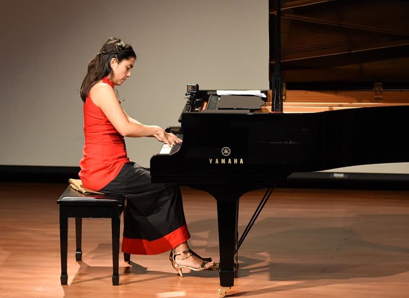 Concierto de Navidad con la Pianista Valdiviana Carla Sandoval