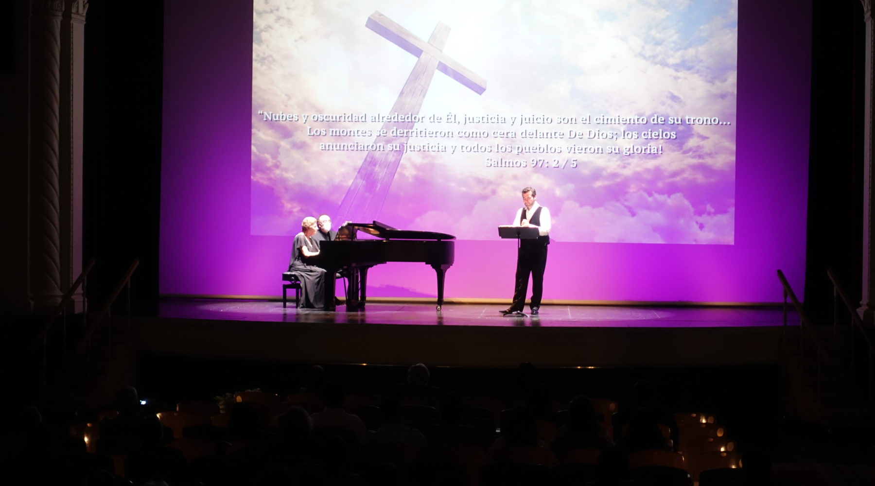 Barítono Javier Arrey y pianista Roberto Bravo inauguraron temporada de conciertos 2022
