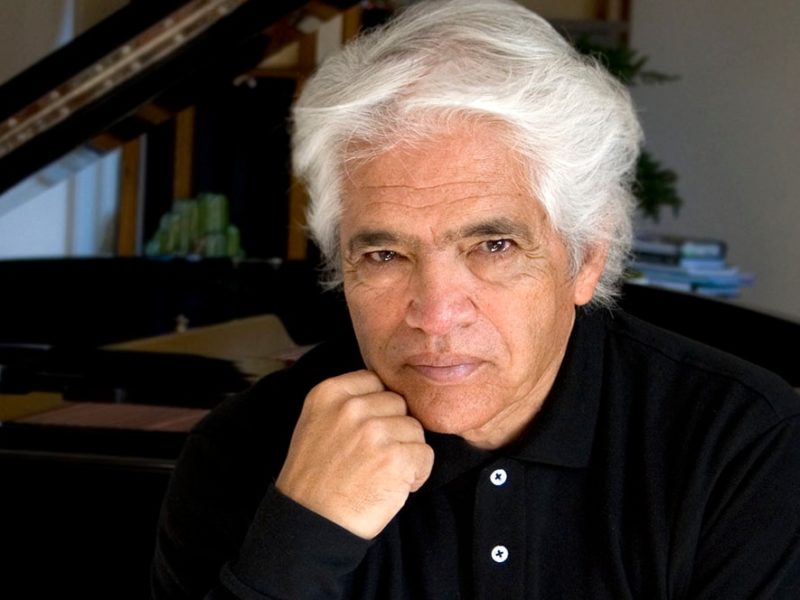 Pianista Roberto Bravo se presentará en el Teatro Regional Cervantes