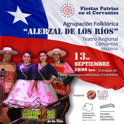 Agrupación folclórica Alerzal de los Ríos en el Teatro Regional Cervantes
