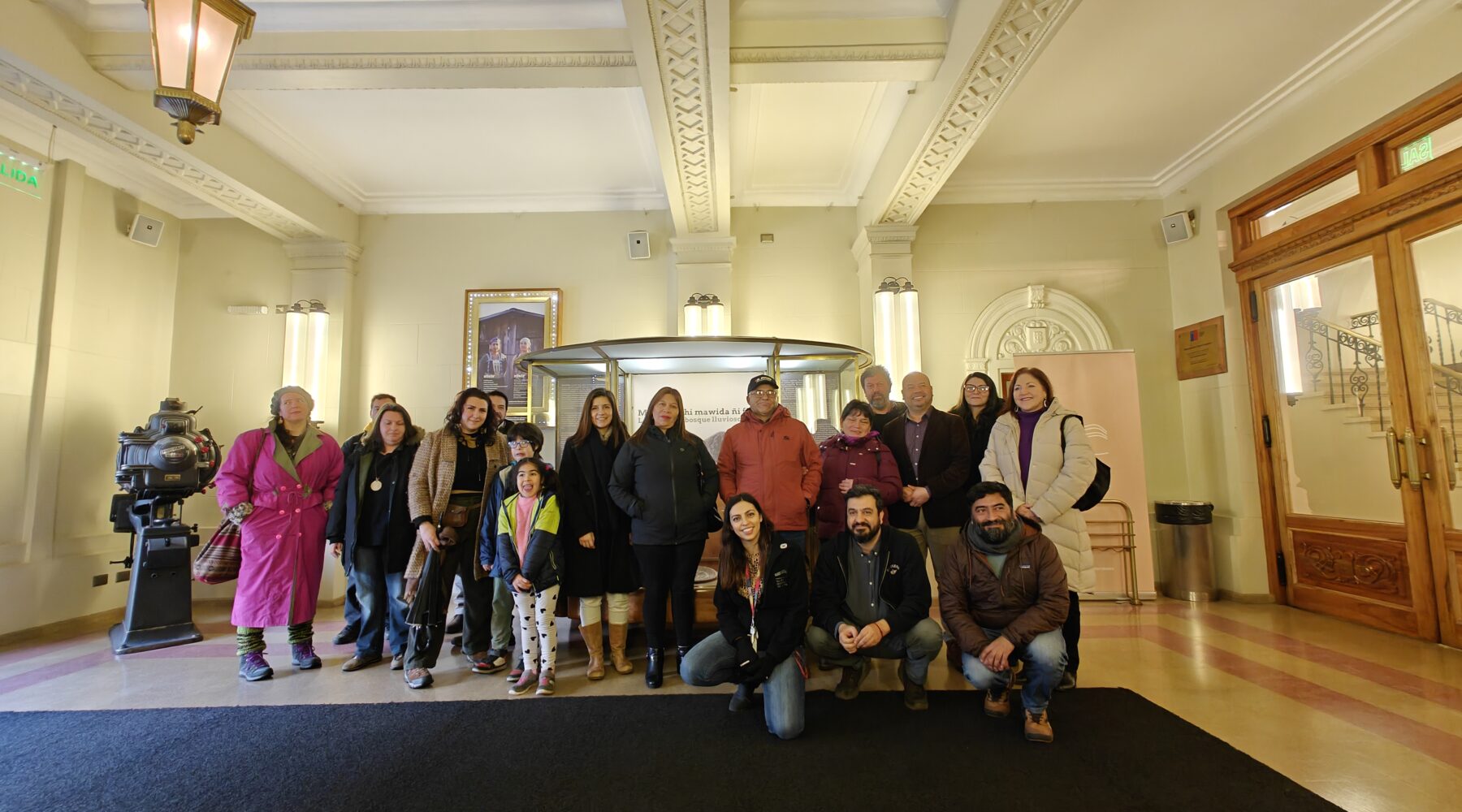 Artesanos de Boqui Pil Pil: un saber ancestral que se exhibe en el Teatro Regional Cervantes